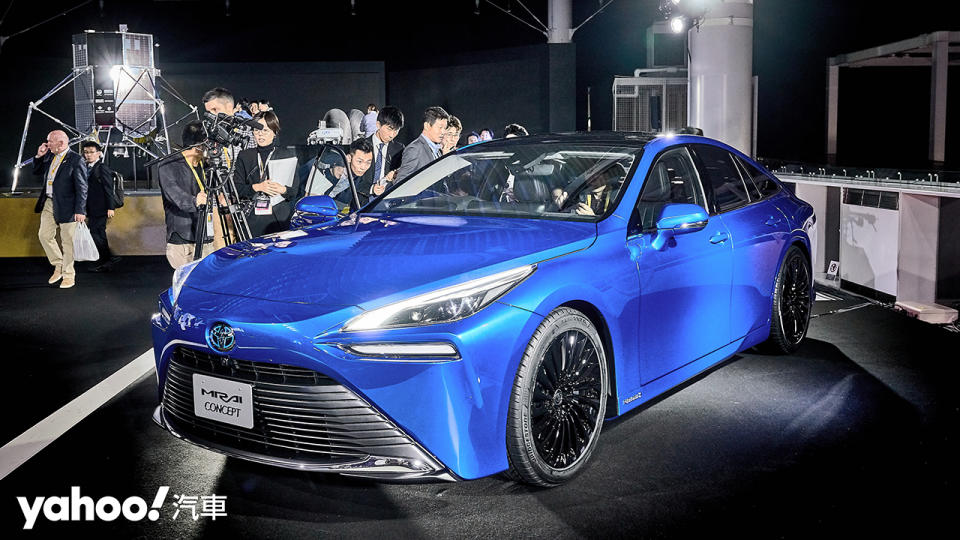 同樣是備受矚目的未來新能源，第二代氫燃料電池車 Toyota Mirai在2021年創下高達1,360公里續航力的世界紀錄。