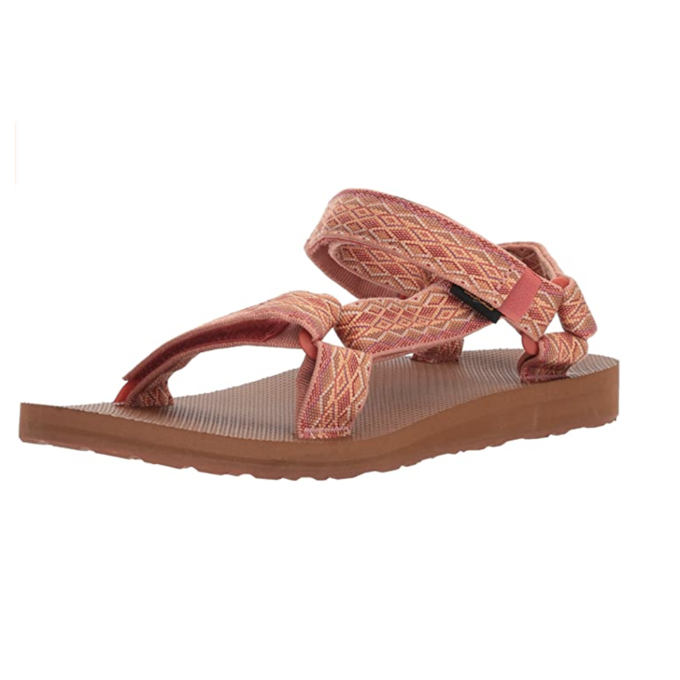 3) Original Universal Sport Sandal