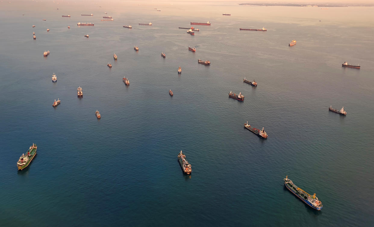 A view of vessels in the Singapore Strait April 3, 2019. Picture taken on April 3, 2019. REUTERS/Henning Gloystein