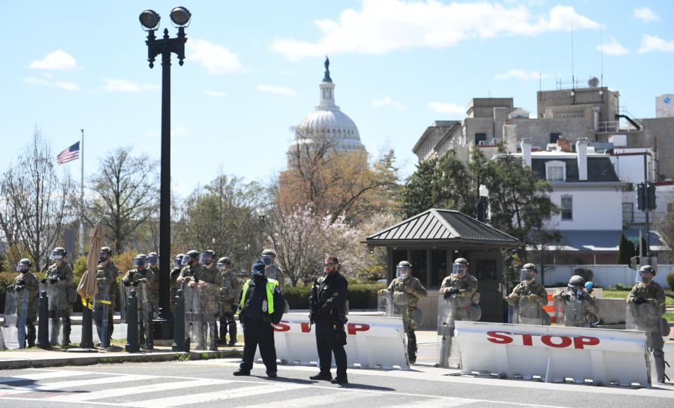 Les abords du Capitole à Washington après l'attaque. - Eric Baradat