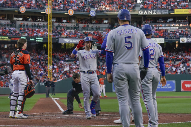 MLB playoffs ALDS, NLDS Game 1 live tracker: Dodgers and Braves stumble  hard; Rangers and Astros eke out wins