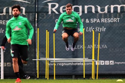 Jordan Morris, college soccer's biggest prize, won't be available in the SuperDraft. (Getty Images)