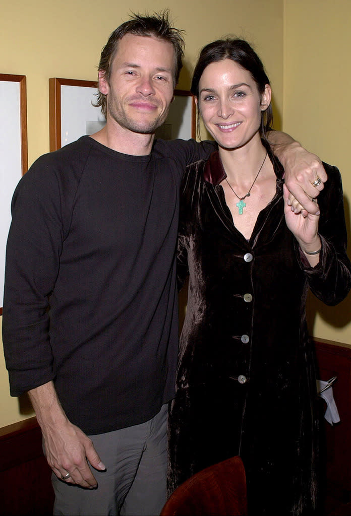 Guy Pearce and Carrie-Anne Moss