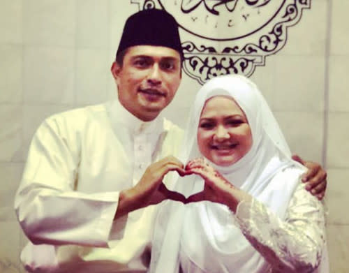 Having divorced her last year, the actor is now married again to ex-wife Aida Yusof