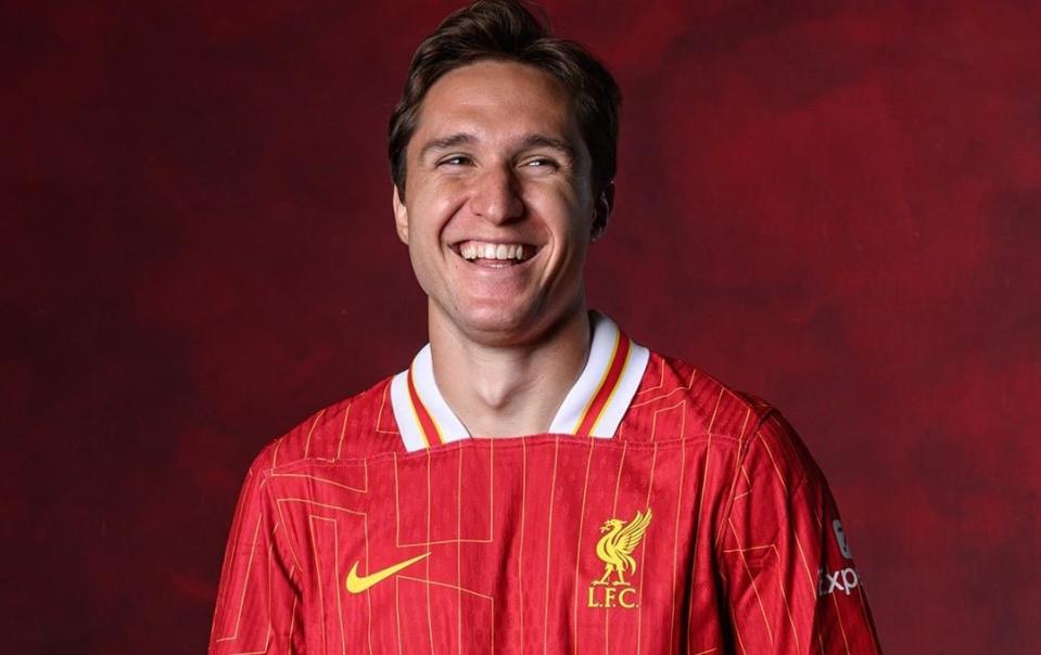 Federico Chiesa is unveiled as a Liverpool player