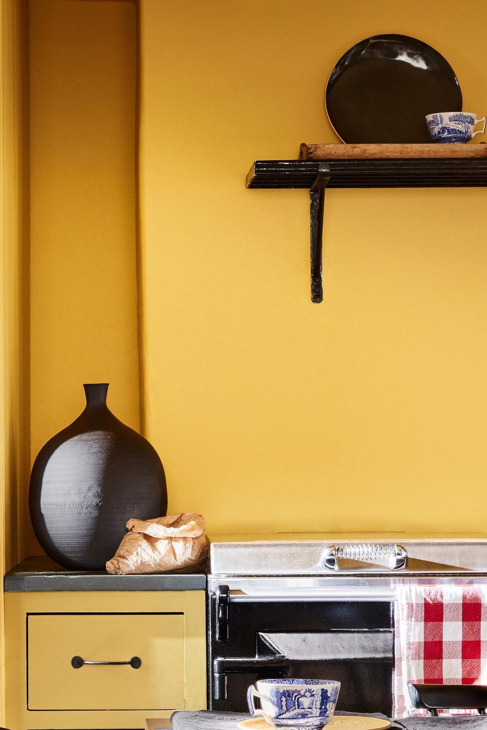 Marigold Giallo epitomizes the rich pigmentation of Little Greene paints