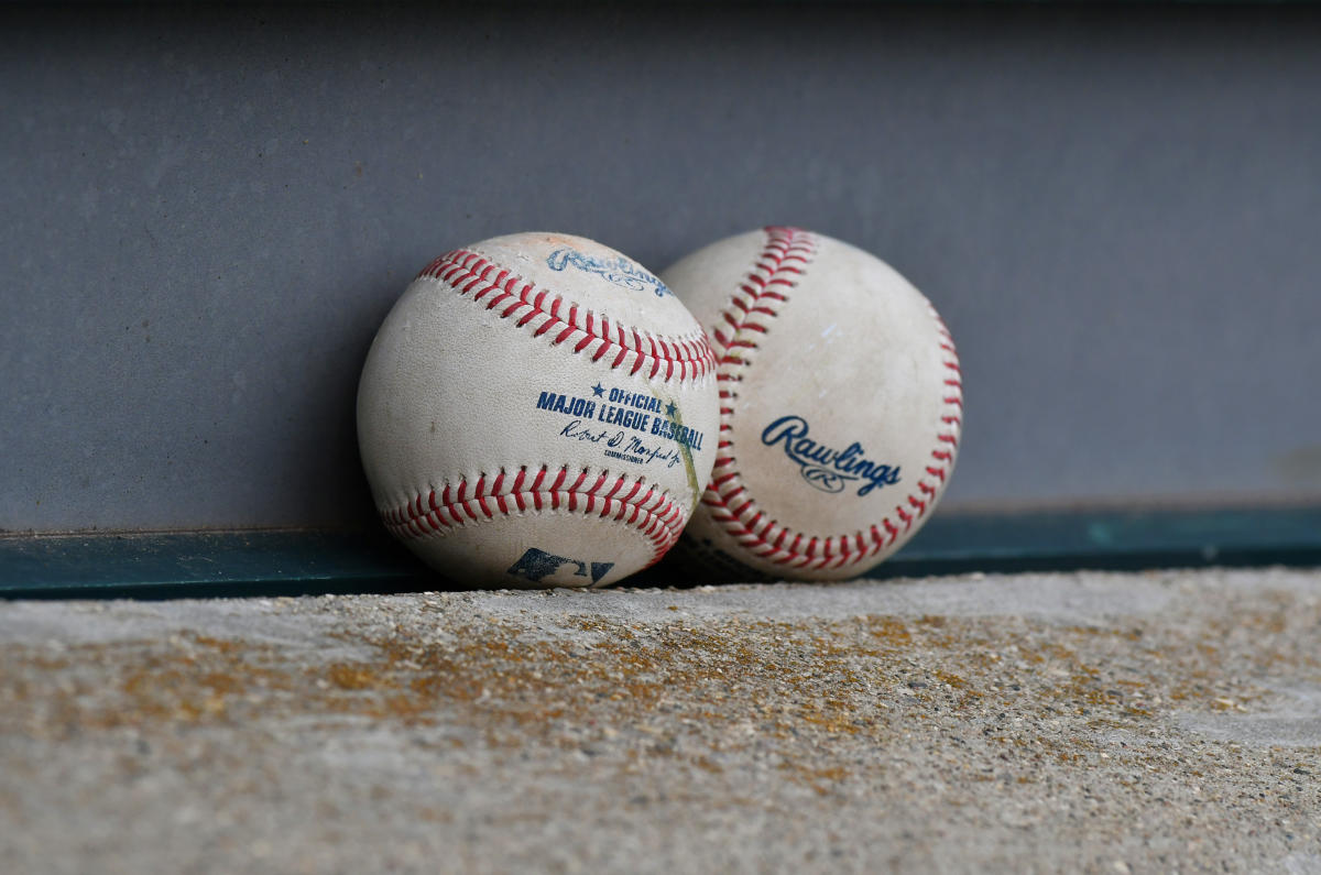 MLB New York Mets baseball designed regulation size bowling ball