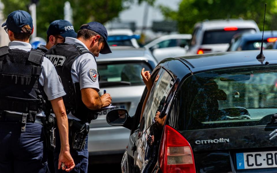 French police checking CRITair stickers in Lyon, France