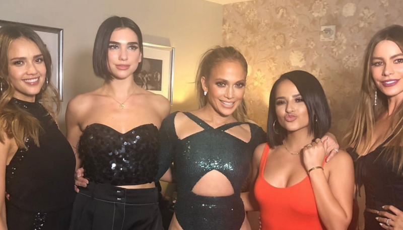 Jessica Alba, Dua Lipa, J. Lo, Becky G und Sofia Vergara. (Foto: Instagram)