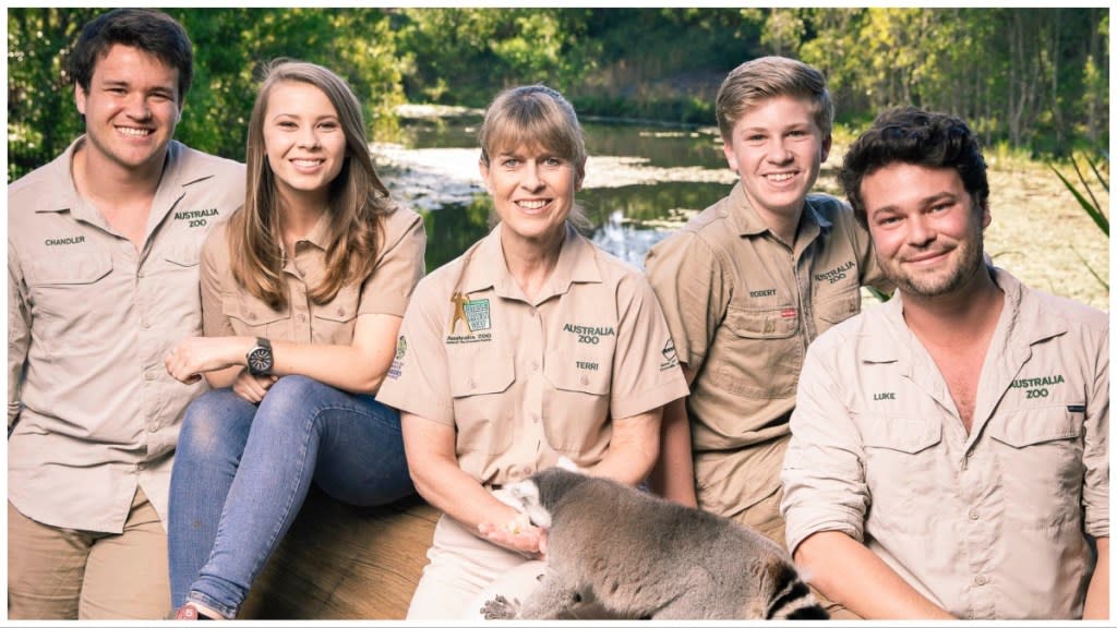 Crikey! It's the Irwins Season 1 Streaming