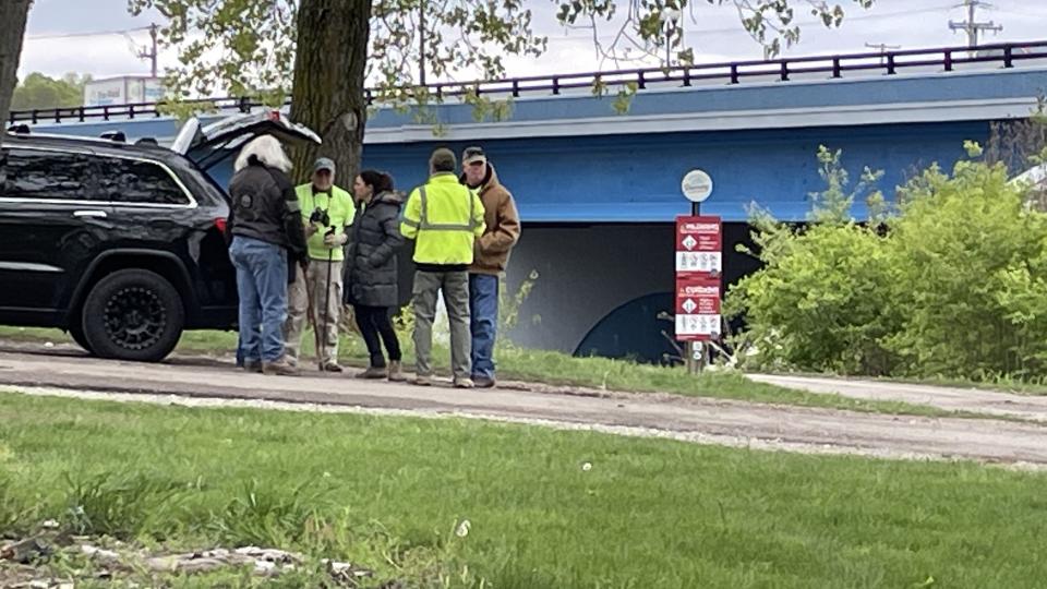 Volunteers including some Dayton police officers have resumed search operations for a fourth day for a 7-year-old boy missing since Saturday at Eastwood MetroPark. (Charlie White/Staff)