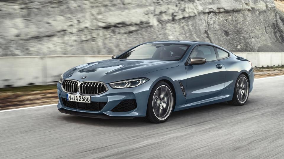 Der BMW 8er kommt als Coupé im November in den Handel. Der Preis dürfte jenseits der Marke von 100.000 Euro liegen. Foto: Daniel Kraus/BMW Group