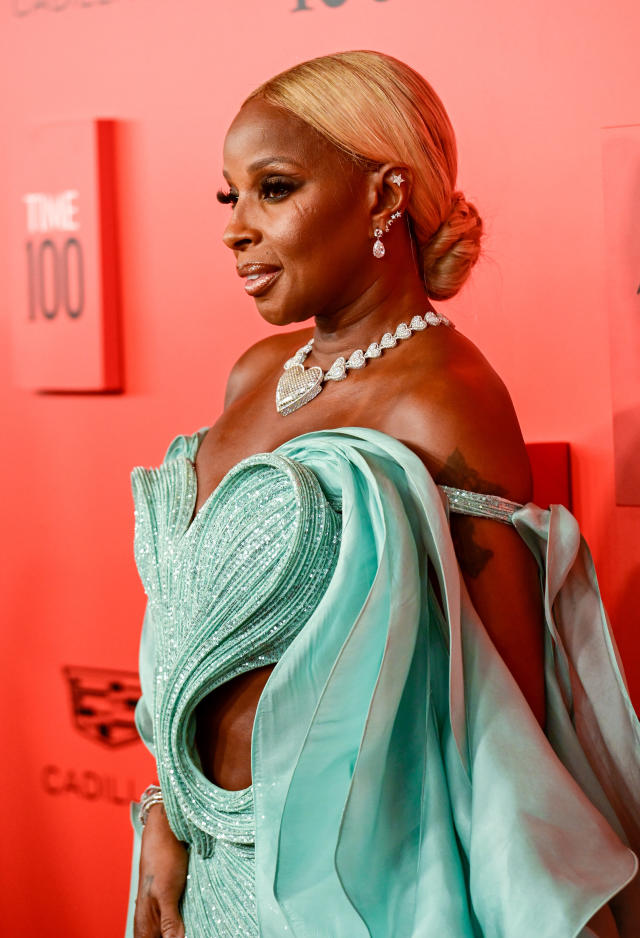 Mary J. Blige To Release Debut Children's Book 'Mary Can!' In 2023