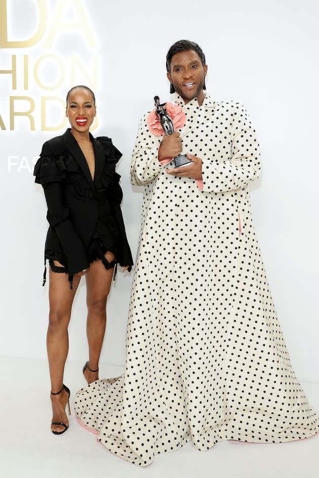 Kerry Washington and Law Roach attend the CFDA Fashion Awards at Casa Cipriani on Nov. 7 in New York City. (Photo: Dimitrios Kambouris via Getty Images)