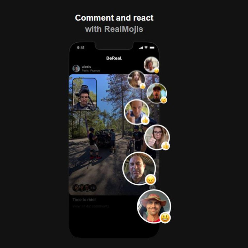Users react to posts with selfies (BeReal)