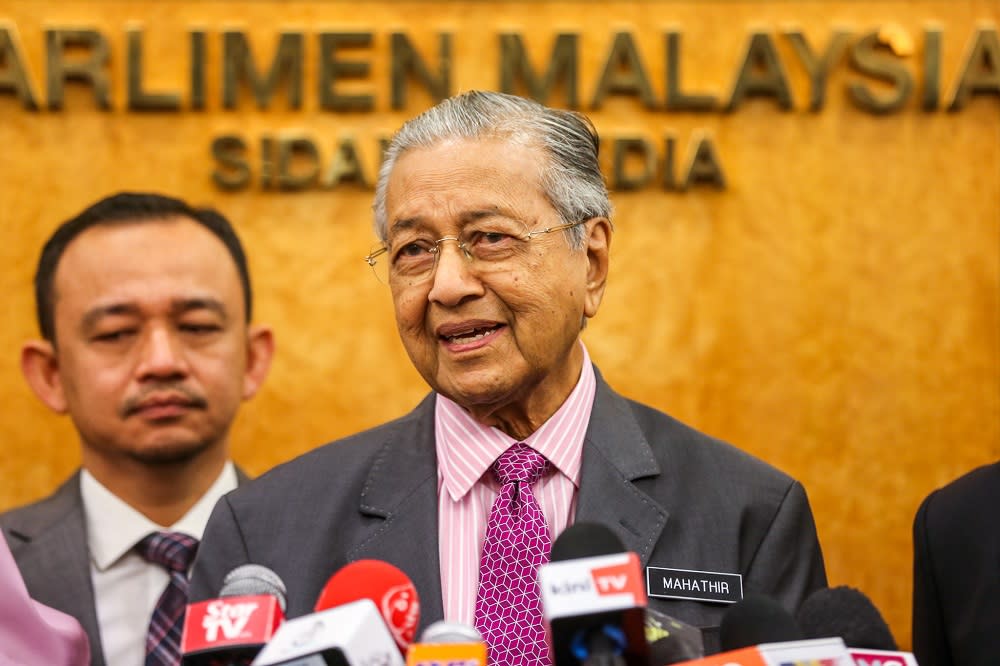 Prime Minister Tun Dr Mahathir Mohamad during a press conference at Parliament in Kuala Lumpur October 22, 2019. — Picture by Firdaus Latif