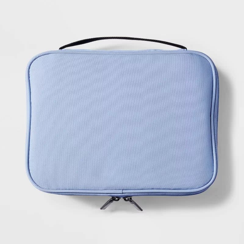 The cable organizer pouch, closed