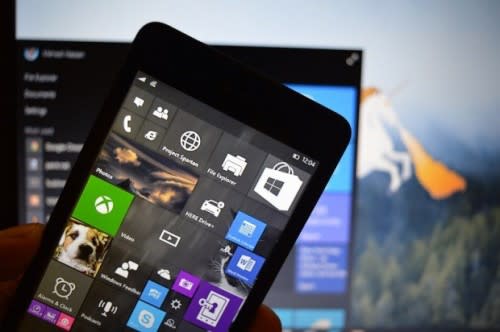 windows-10-mobile-12-out-in-dec-1