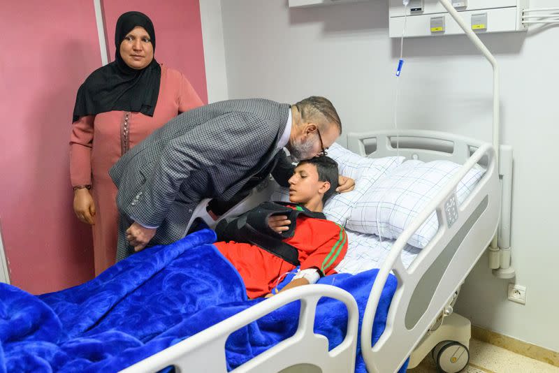 Moroccan King visits injured quake survivors