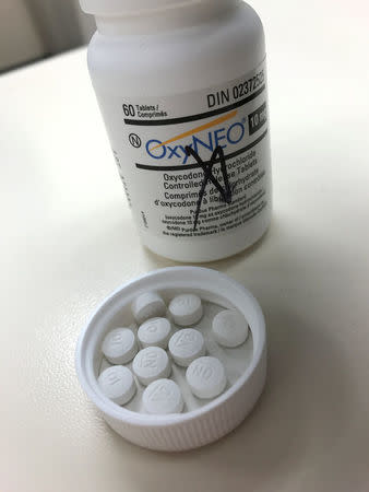 Prescription painkiller oxycodone is shown at a pharmacy in Toronto, Ontario, Canada, January 17, 2017. Picture taken January 17, 2017. REUTERS/Hyungwon Kang