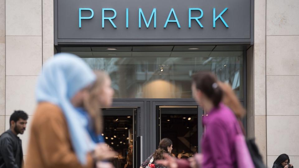 Eine Filiale des Textildiscounters Primark in Stuttgart. Foto: Marijan Murat