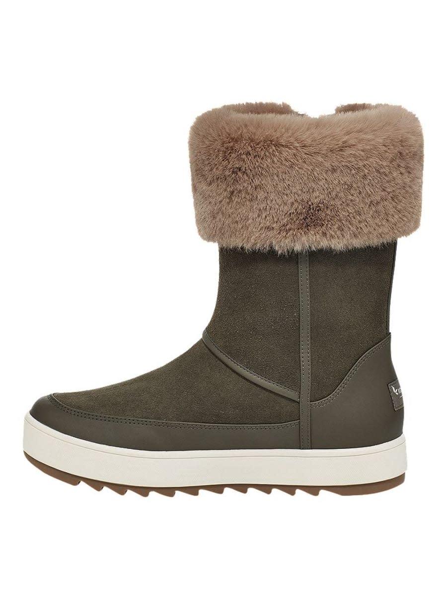 Koolaburra By UGG Women's Tynlee Winter Boots [Photo via Sport Chek]