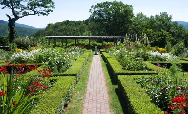 Photos: America's most beautiful home and garden tours