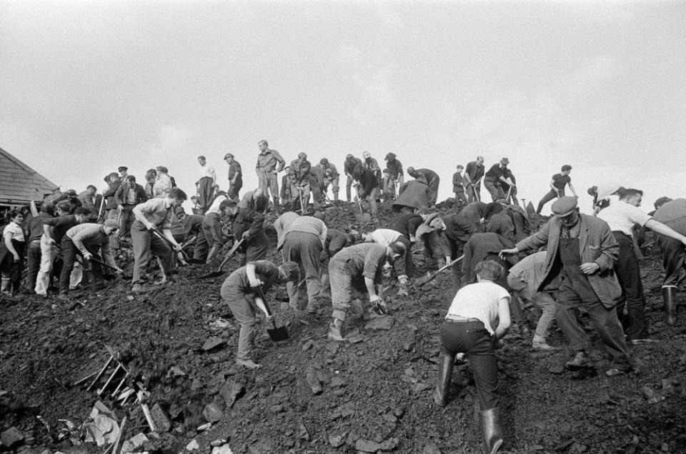 Aberfan | Staff/Mirrorpix/Getty