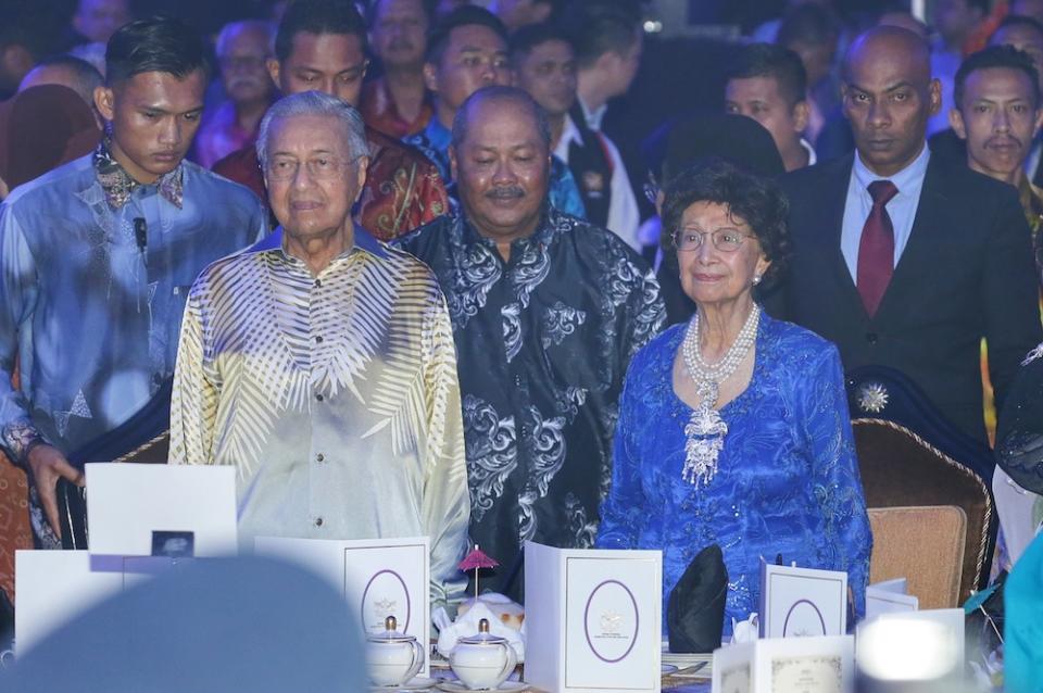 Patron Tun Dr Siti Hasmah Mohd Ali and Tun Dr Mahathir Mohamad attend the Warriors’ Fund charity dinner at Wisma Perwira Angkatan Tentera Malaysia in Kuala Lumpur October 21, 2019. — Picture by Ahmad Zamzahuri