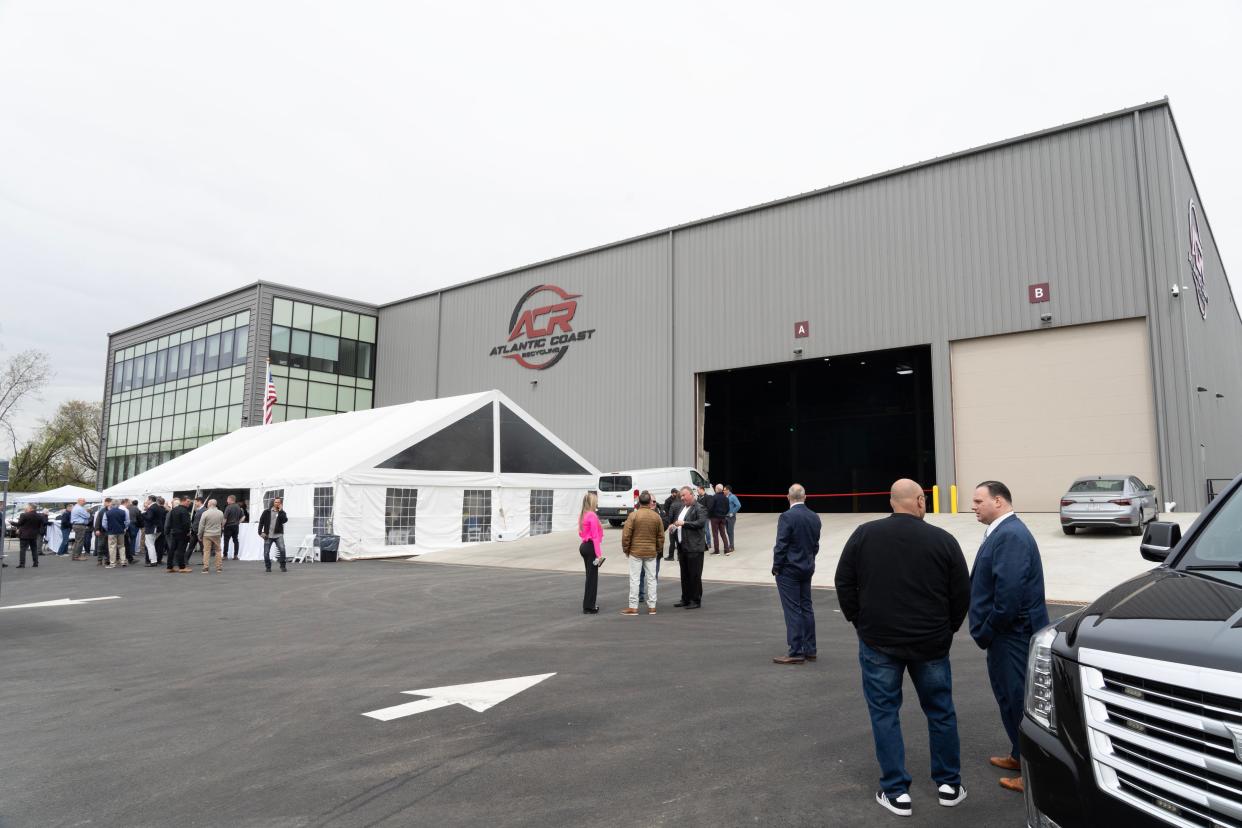 Atlantic Coast Recycling held a ribbon cutting for their new state of the art recycling facility in Passaic, NJ on Friday April 19, 2024. In January of 2021, an 11 alarm fire destroyed the recycling facility.