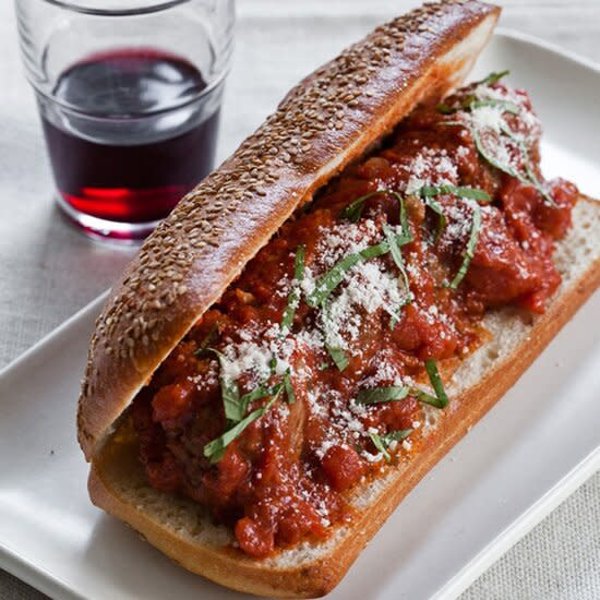 Slow Cooker Meatballs in Tomato Sauce