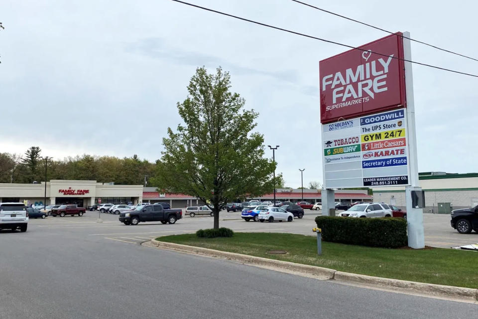 Woman Found Living Inside Michigan Supermarket Sign (Courtesy Ian Wood/WEYI)