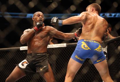 Jon Jones-Alexander Gustafsson was considered by many to be the 2014 Fight of the Year. (USAT)