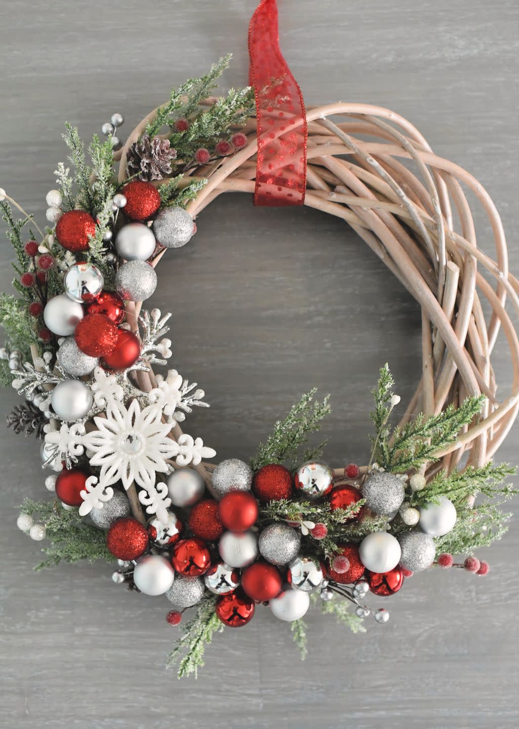 diy christmas door decoration mini ornament wreath