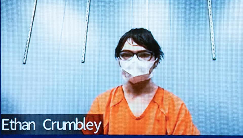 Ethan Crumbley, the teen accused of the Oxford School Shooting has waived his right to a probable cause hearing  on Jan. 7, 2022, in the 52-3 courtroom of Judge Carniak in Rochester Hills. Crumbley's case will now be bound over to circuit court.