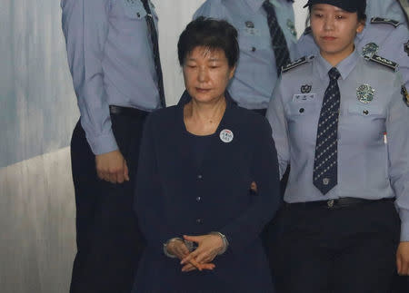 South Korean ousted leader Park Geun-hye arrives at a court in Seoul, South Korea, May 23, 2017. REUTERS/Kim Hong-Ji