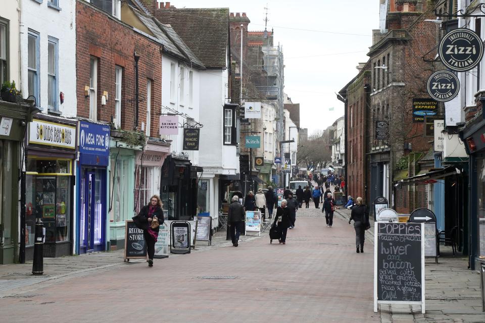 High street shops are set to benefit from changes to business rates (Gareth Fuller/PA) (PA Wire)