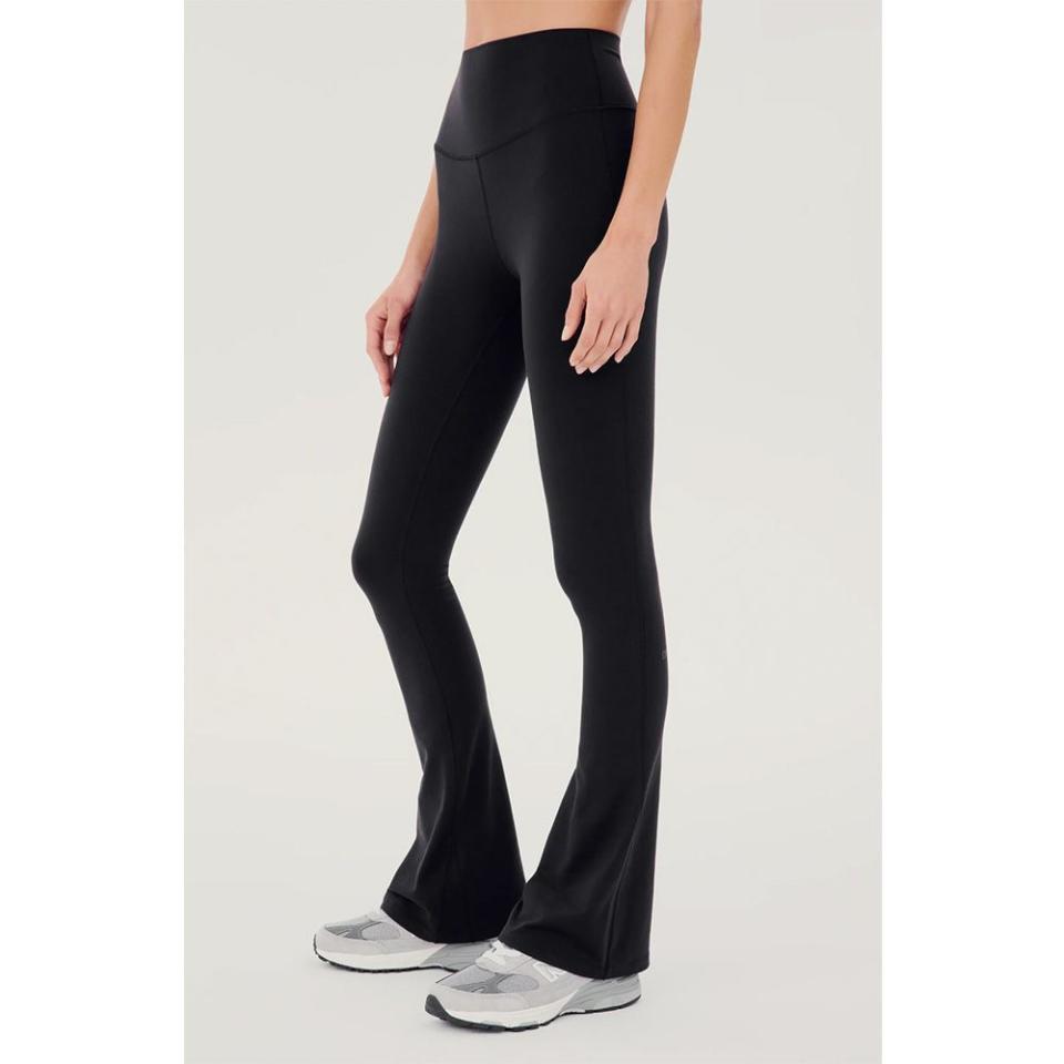 <p><a href="https://go.redirectingat.com?id=74968X1596630&url=https%3A%2F%2Fwww.splits59.com%2Fproducts%2Fraquel-high-waist-flared-legging-black%3Fcountry%3DUS&sref=https%3A%2F%2Fwww.harpersbazaar.com%2Ffashion%2Ftrends%2Fa45457105%2Fblack-friday-cyber-monday-fashion-deals-2023%2F" rel="nofollow noopener" target="_blank" data-ylk="slk:Shop Now;elm:context_link;itc:0;sec:content-canvas" class="link ">Shop Now</a></p><p>Raquel High Waist Leggings</p><p>splits59.com</p><p>$75.60</p>