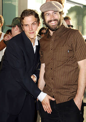 Jason Mewes and Jason Lee at the Hollywood premiere of The Weinstein Company's Clerks II