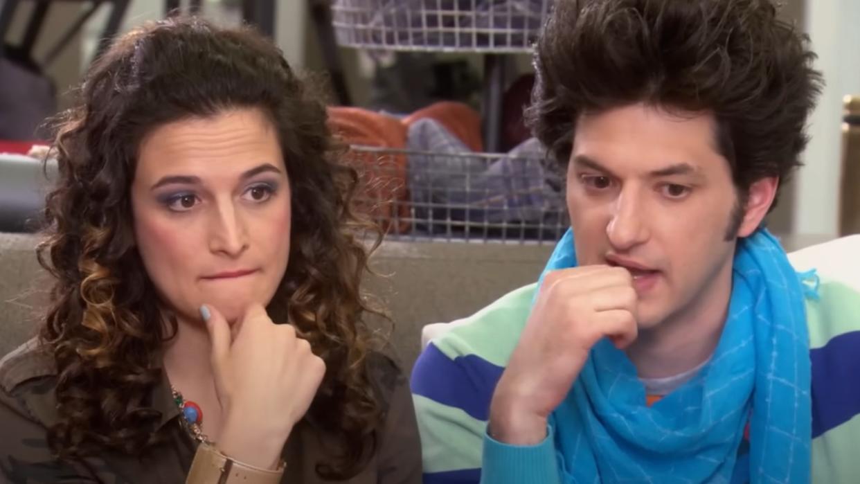  Jenny Slate and Ben Schwartz both in deep thought on Parks and Recreation. 