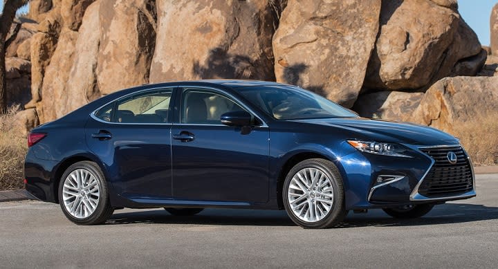 2016 Lexus ES 350 photo