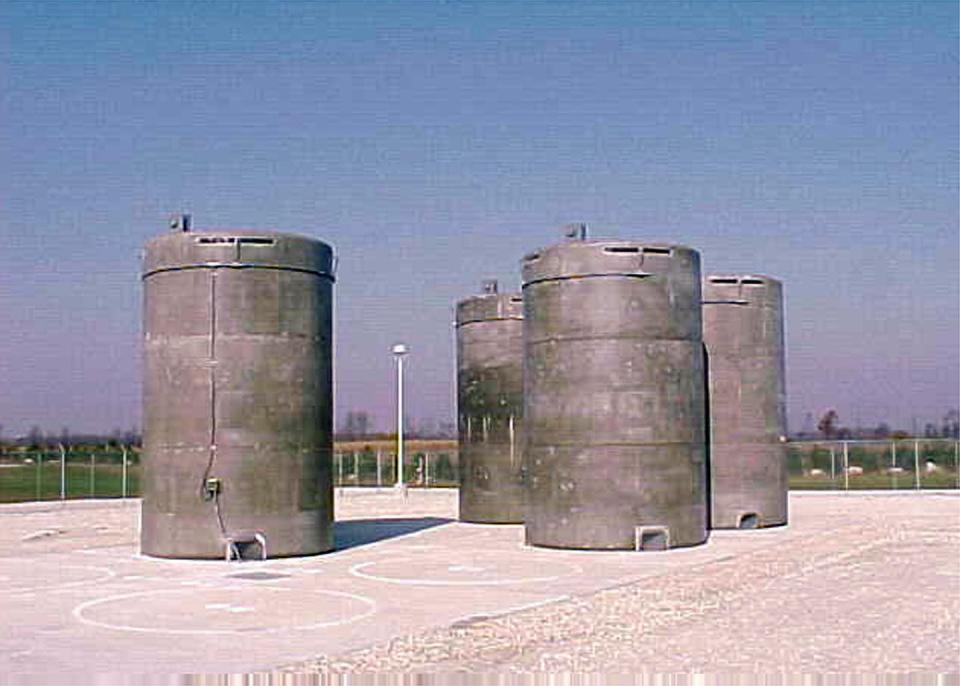 These massive concrete cylinders store spent nuclear fuel rods. The Zaporizhzhia Nuclear Power Plant stores much of its spent fuel outdoors in casks like these. <a href="https://www.flickr.com/photos/nrcgov/6946374745" rel="nofollow noopener" target="_blank" data-ylk="slk:U.S. Nuclear Regulatory Commission;elm:context_link;itc:0;sec:content-canvas" class="link ">U.S. Nuclear Regulatory Commission</a>