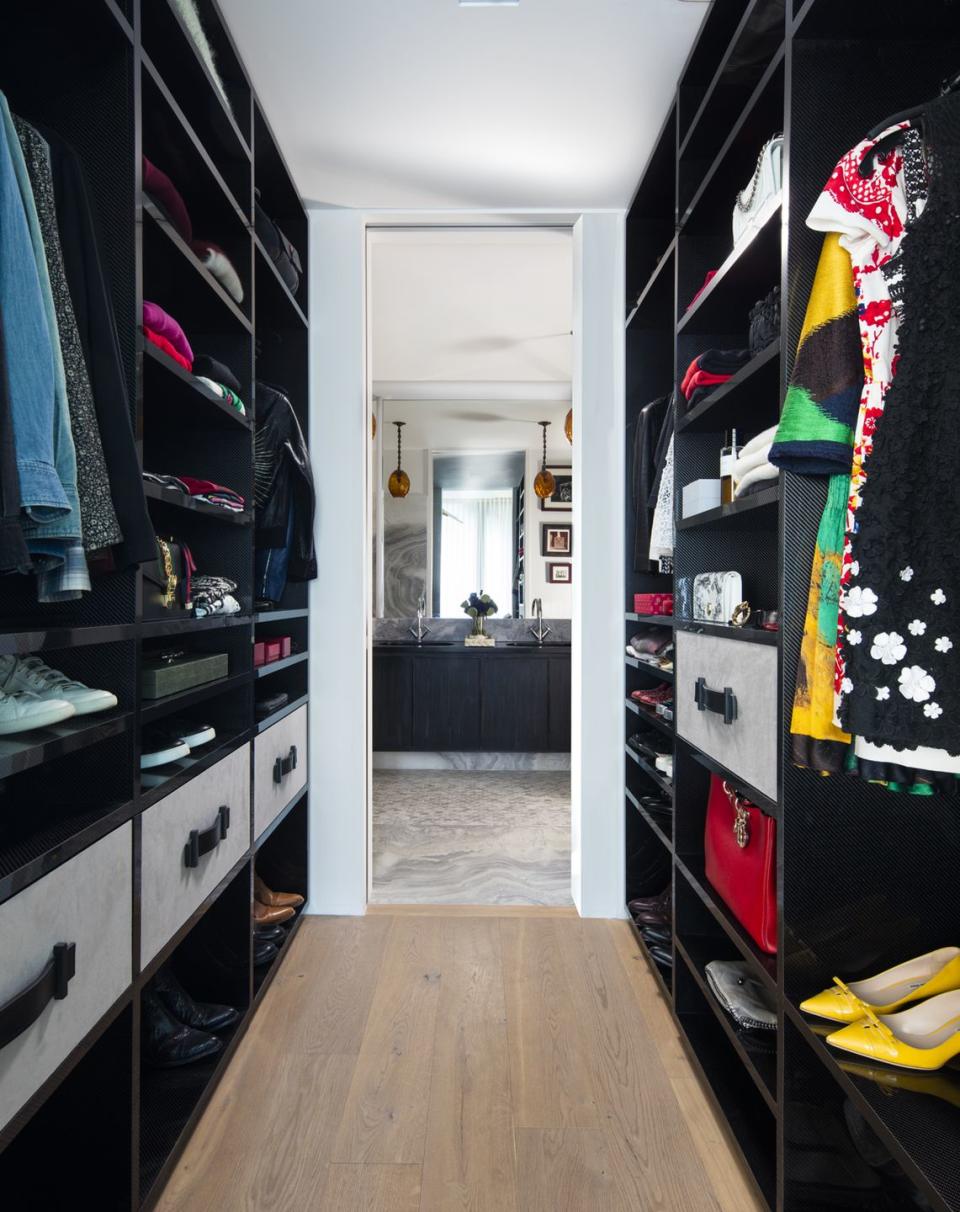 walk in closet