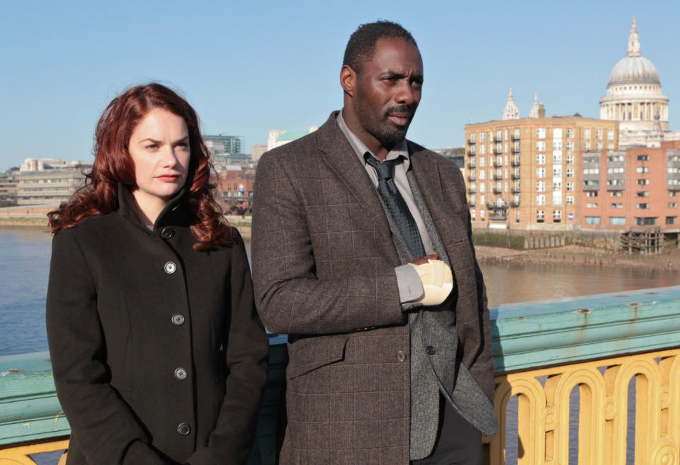 LUTHER, (from left): Ruth Wilson, Idris Elba, ‘Episode 1.2’, (Season 1, ep. 102, aired May 11, 2010), 2010-15. photo: Kerry Brown / ©BBC One / Courtesy: Everett Collection