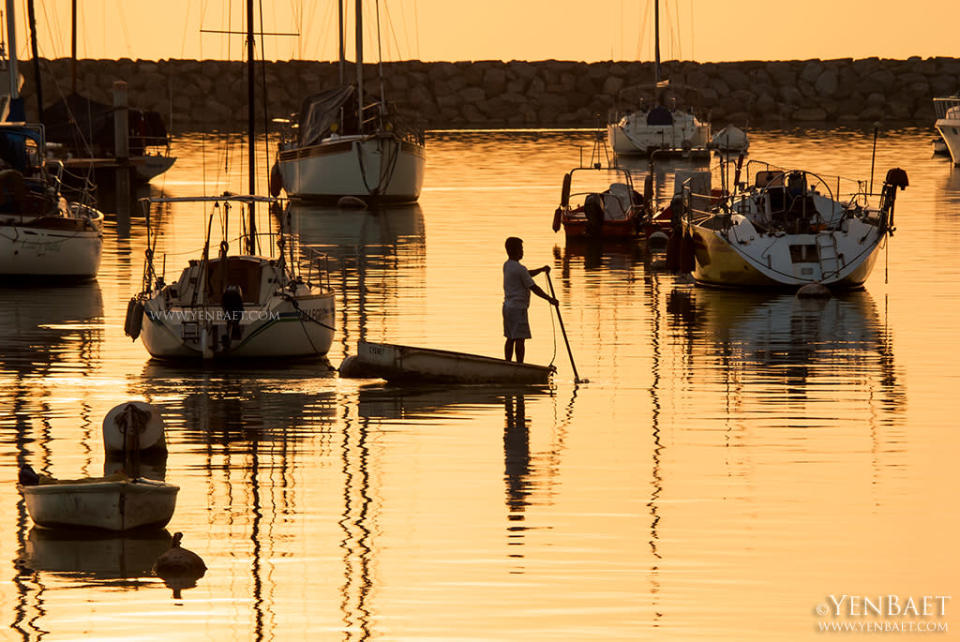 The sun sets on the Manila Yacht Club. (Yen Baet)