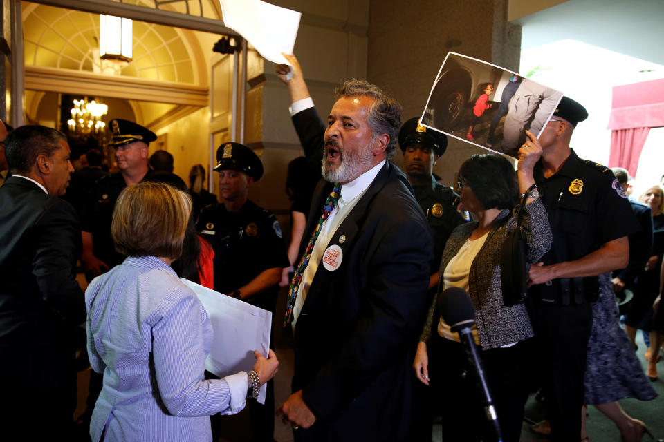 <p>Rep. Juan Vargas, D-Calif., and other Democratic members of Congress protest family separations at the U.S.-Mexico border as President Trump departs after addressing a closed House Republican Conference meeting on Capitol Hill in Washington, D.C., June 19, 2018. (Photo: Joshua Roberts/Reuters) </p>