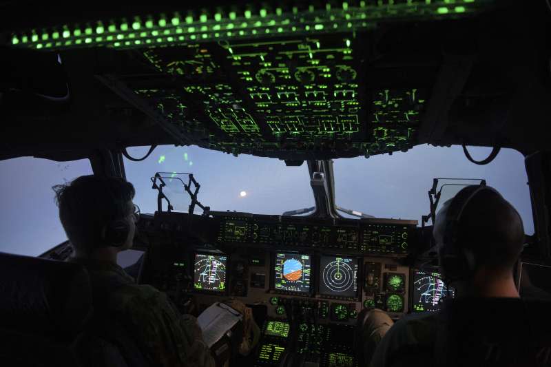 2021年8月21日，準備撤離喀布爾機場的美軍C-17運輸機。（美聯社）