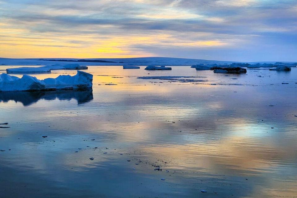 A spectacular sunrise view from the Seabourn Venture