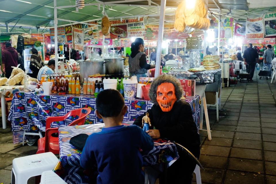 The night market for Día de los Muertos.