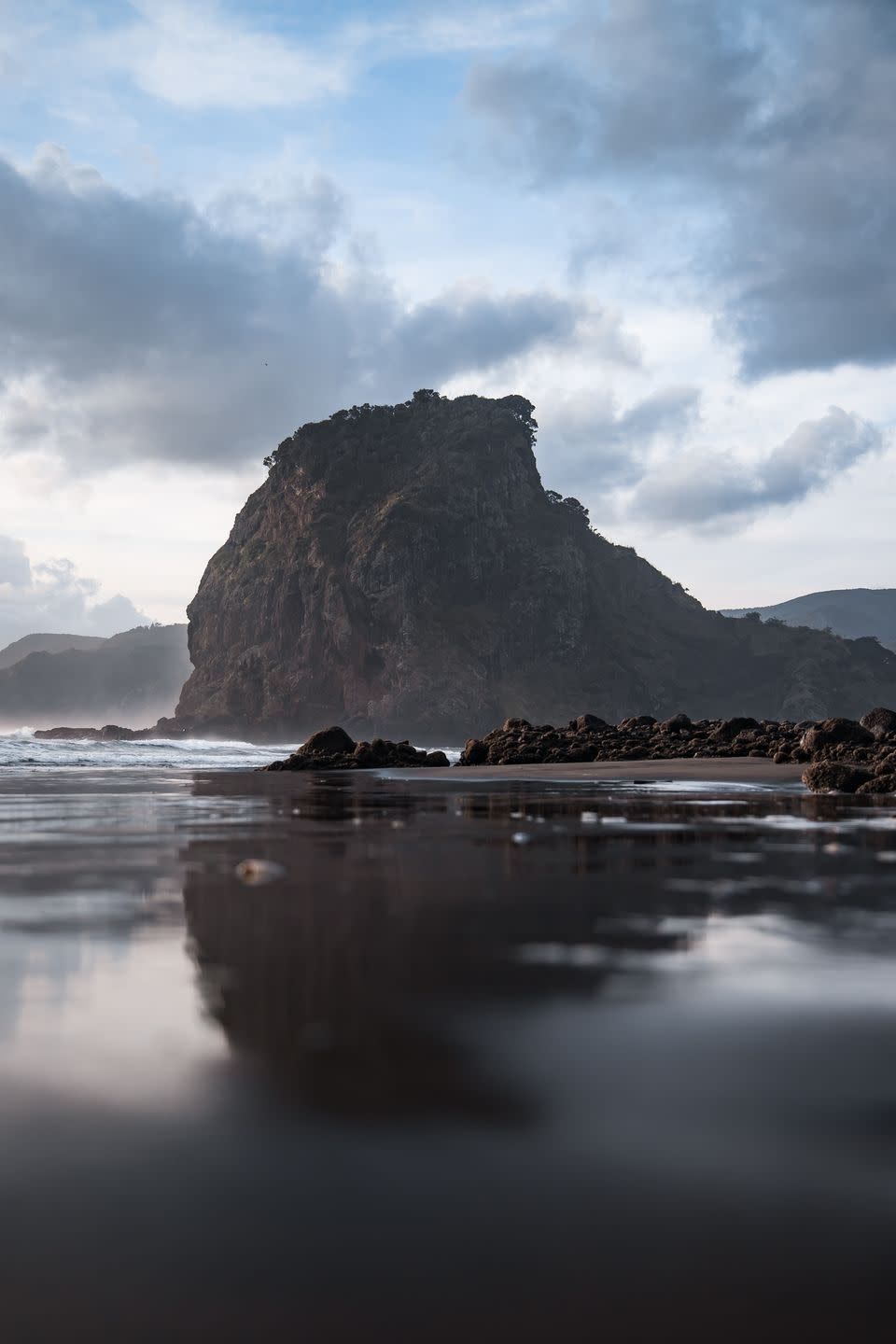 piha beach, new zealand